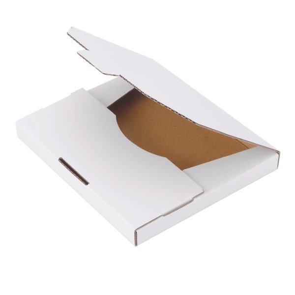 200pcs 155 x 135 x 16mm Diecut Flat Mailing Box White