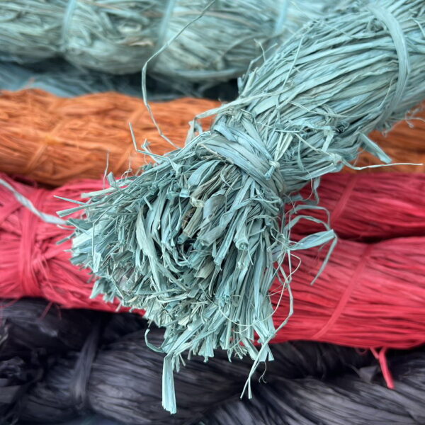 Raffia Hank Light Blue 250G