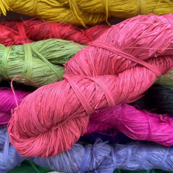 Raffia Hank Light Pink 250G